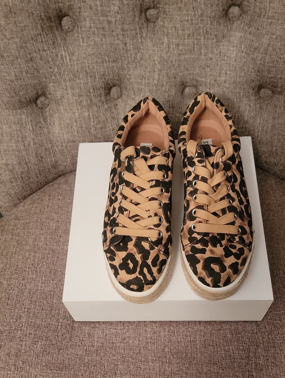 SM LEOPARD TAUPE 6.5 NEW